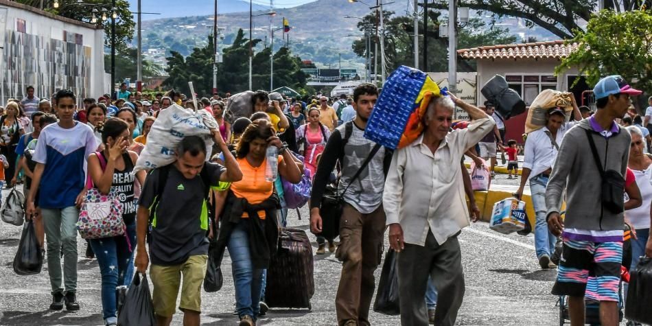 Ayudar en la atención humanitaria a la migración venezolana